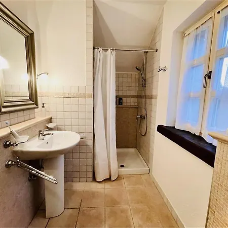 Liebevolle Camelina Mit Privatpool Willa Barat (Porec)