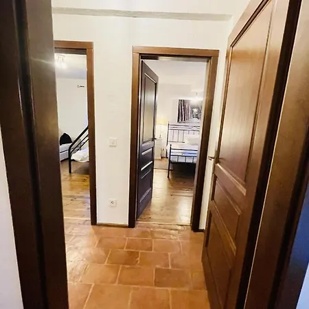 Liebevolle Camelina Mit Privatpool Villa
